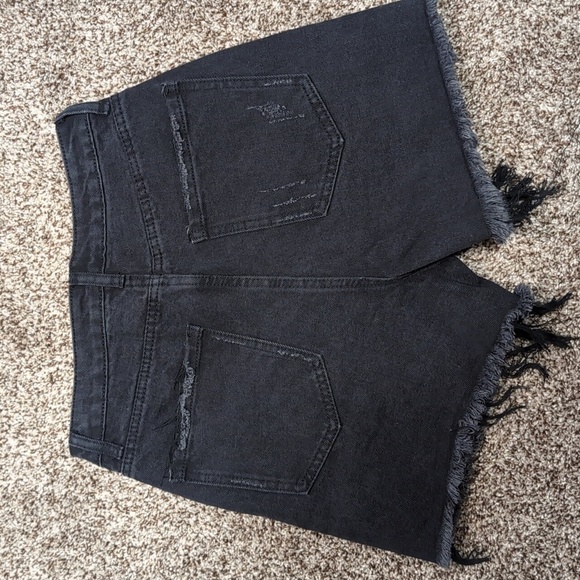 Signature8 Distressed Denim Shorts Size Small Black - Picture 6 of 10